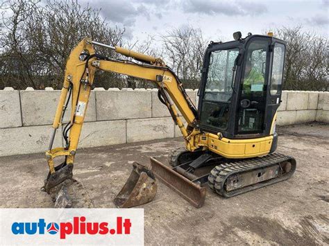 Komatsu PC26MR Mini Ekskavatoriai 2015 M A25472193