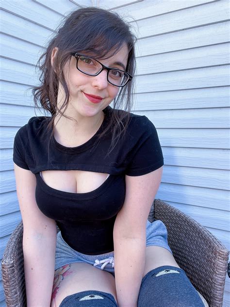 Exclusive Peek Inside Sara Mei Kasai's OnlyFans