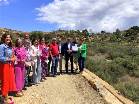 Espadas anima a votar al PSOE en Almería para salir del estancamiento