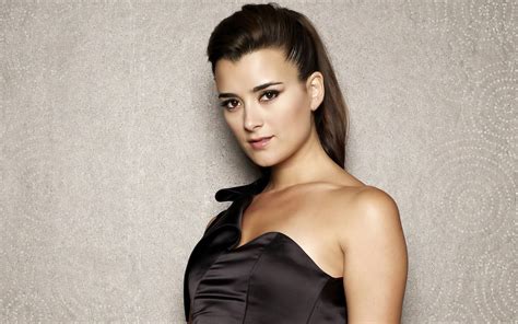 Ziva David Cote De Pablo Widescreen Ziva David Wallpaper 12613899 Fanpop