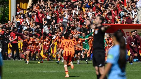 Galatasaray Süper Lig şampiyonluğunu resmen ilan etti TGRT Haber