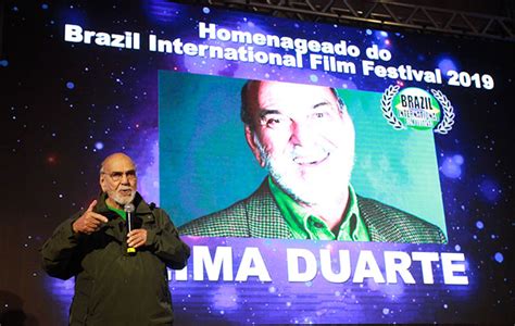 Lima Duarte é homenageado em Festival de Cinema - OFuxico