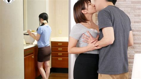 Vụng trộm địt nhau với cô bạn thân của mẹ Phim Sex Chịch