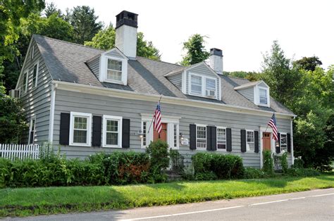 Old Colonial House In New Hartford Ct Old Foot Steps Circa 1804