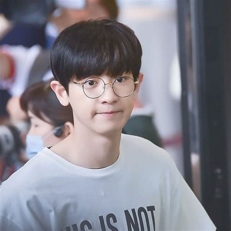 Chanyeol Pics Hot Pcy Pict X Exo Chanyeol Park Chanyeol Exo