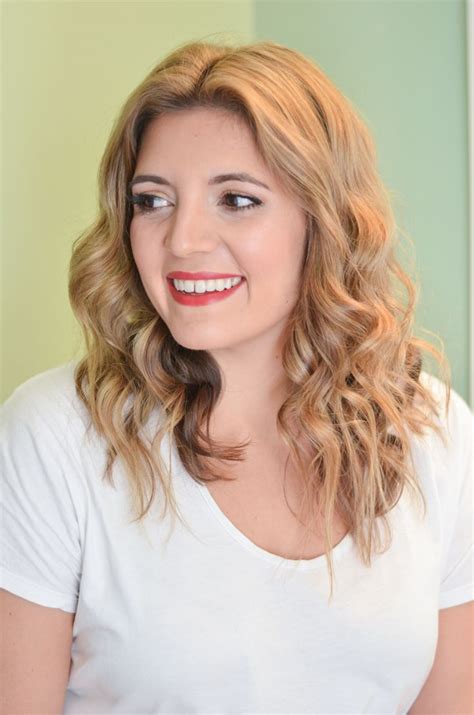 Beachy Waves Tutorial T3 Curling Wand Giveaway By Lauren M Beach