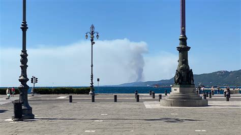 Incendio Sul Carso Diversi I Focolai Evacuata La Barriera Del Lisert