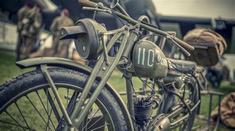 How The Royal Enfield Flying Flea Helped Win World War II