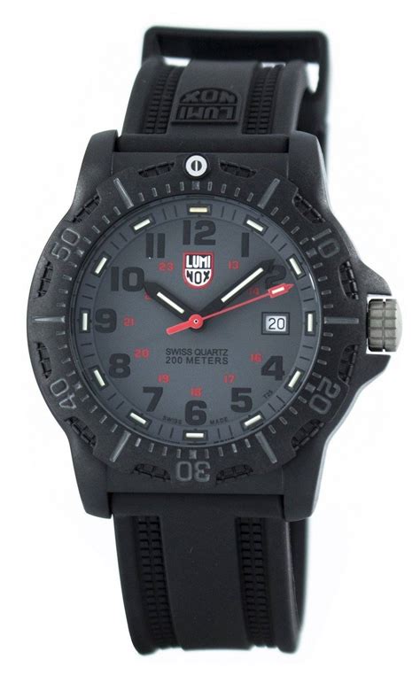 Luminox Land Black OPS Carbon 8800 Series Swiss Quartz 200M XL 8802 Men