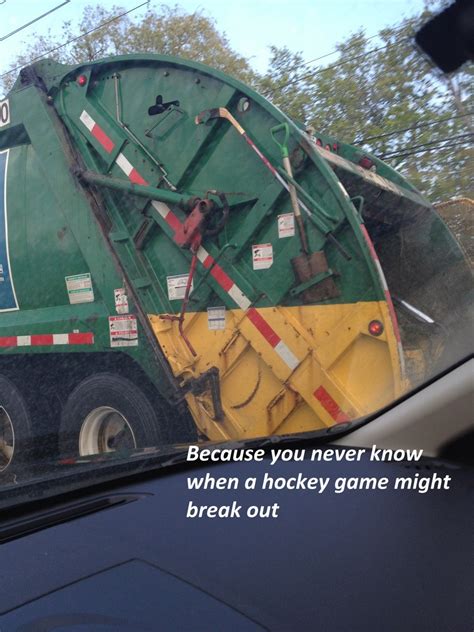 Canadian Garbage Truck : funny