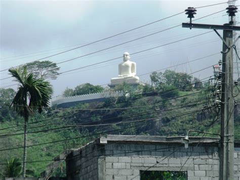 Images of Sri Lanka on blogspot.com: Scenes outside Balangoda on the ...