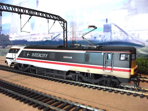 Hornby Class 91 91014 Blunt End Detailed And Repainted Ho… Flickr