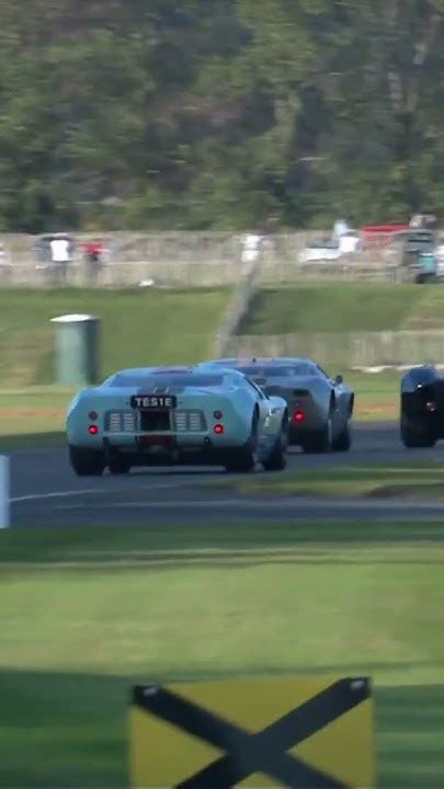 Ford Gt40s At Goodwood Revival Are Just One Of Lifes Great Pleasures