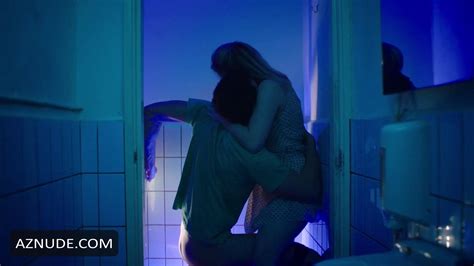 FOLLOW DE SOA NUDE SCENES AZNude