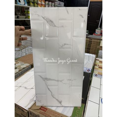 Jual Keramik Dinding X Kw Uno Statuario White Glossy Shopee