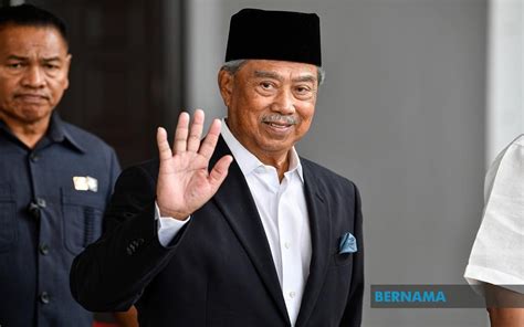 Bernama Muhyiddin Fails To Get Passport To Celebrate Wedding