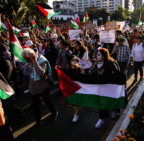 Manifestaciones En Apoyo A Palestina On Behance