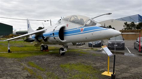 Hawker Siddeley TAV 8A Harrier N701NA C N 212021 Oakland Flickr