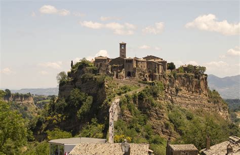 Orvieto And Civita Di Bagnoregio 1 Day Tour From Rome