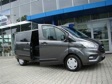 FORD Transit Custom MCA 2 0 New EcoBlue 130 KM M6 Trend Kombi M1 320 L2