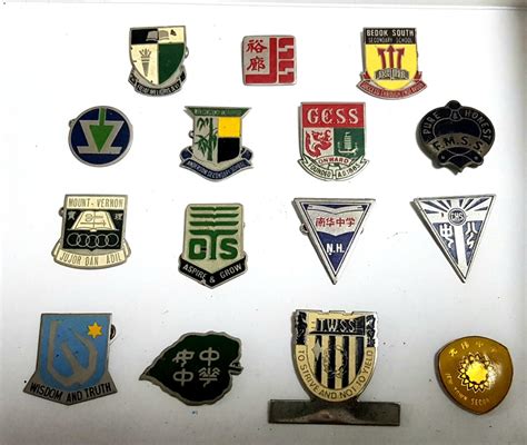 Vintage School Badges Set Of 15 Hobbies And Toys Memorabilia