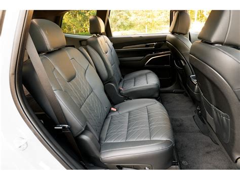 2024 Kia Telluride: 74 Interior Photos | U.S. News