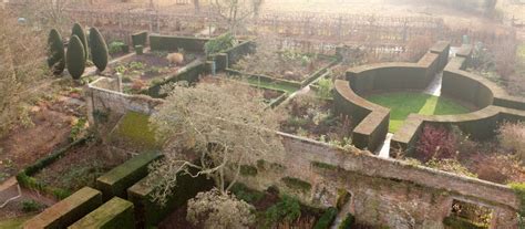 The Best Winter Gardens: Sissinghurst Castle Garden & More - The Royal ...