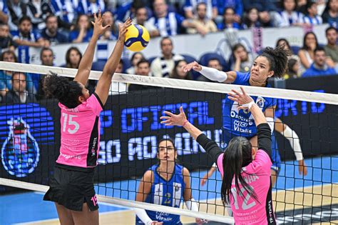 Fc Porto Sagra Se Campe O Nacional De Voleibol Feminino