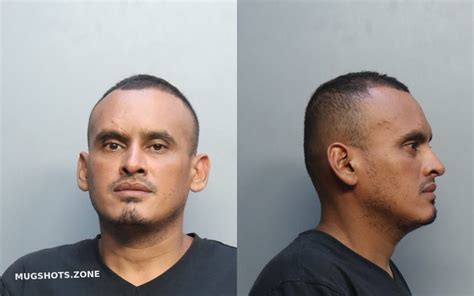 Chavarriacisneros Lester Miami Dade County Mugshots Zone