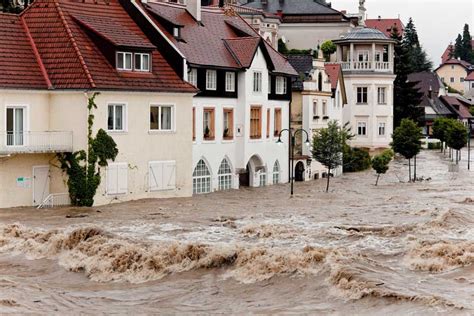 Wenn Flut kommt Das Haus vor Überschwemmungen schützen