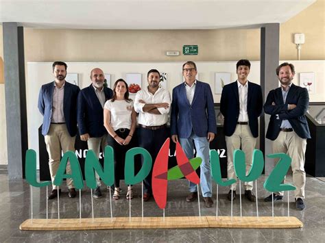 LANDALUZ REALIZA UNA AGENDA COMERCIAL CON SUPERMERCADOS CODI PARA