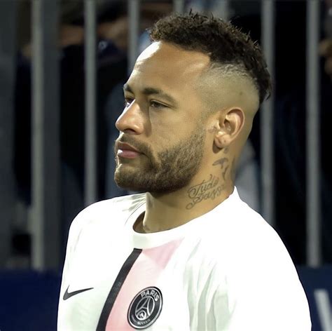 Pin De Gilly Nancy Em Neymar Jr Neymar Fotografia De Futebol Fotos