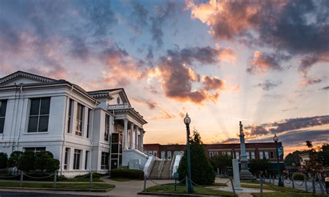 The old courthouse - Architectural Photography on Fstoppers