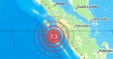 ¡alerta De Tsunami Terremoto En Indonesia De Magnitud 73 Azota La Isla De Sumatra Noticia Al