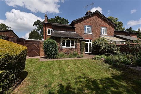 3 Bed Semi Detached House For Sale In Wood Lane Mobberley Wa16 Ref