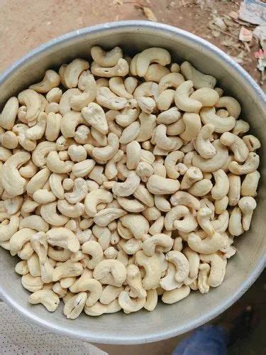 Raw White Cashew Nuts W320 Packaging Type Tin Packaging Size 10 Kg