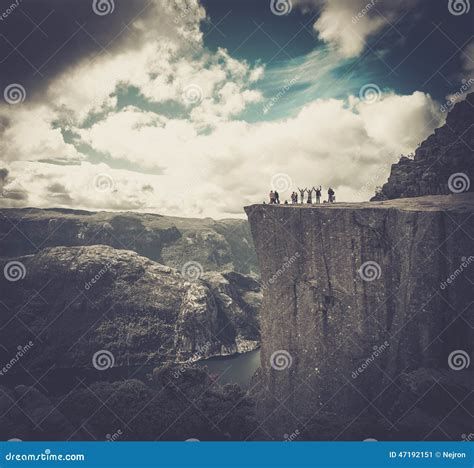 Preikestolen Route Map Editorial Image | CartoonDealer.com #153373362