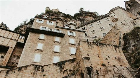 Los Influencers Barceloneta Canal Viajar El pueblo medieval francés