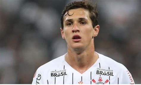 Mateus Vital Recebe Proposta Para Jogar Em Rivais Do Corinthians No