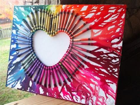 Pin By Josie Montgomery On Artsy Fartsy Crayon Art Crayon Art Melted