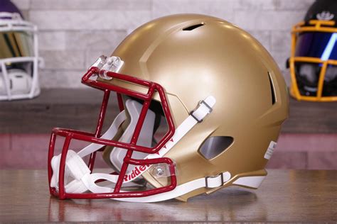 Boston College Eagles Riddell Speed Display Helmet – Green Gridiron, Inc.