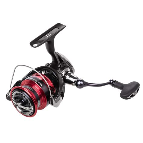 Катушка для спиннинга Daiwa 23 Ninja LT3000 CXH купить в Москве цены