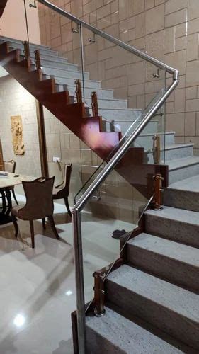 Silver Ss Glass Staircase Railing For Home At Rs Running Feet