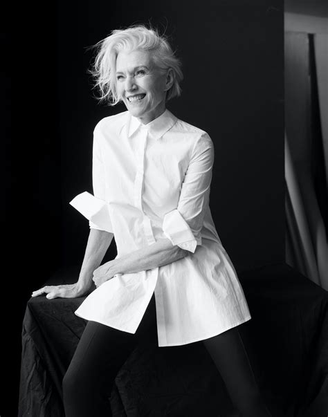 Sexagenarian Model Maye Musk Loves Drama Old Models 70 Year Old