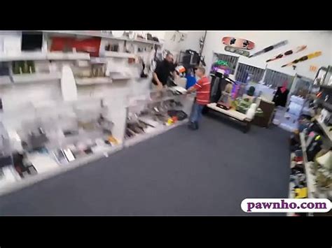 Babe Pawns Her Vagina For Her Vets Bill XVIDEOS