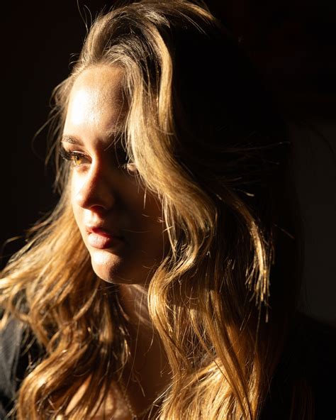 Grace Holland (@gracehollandmusic) • Instagram photos and videos