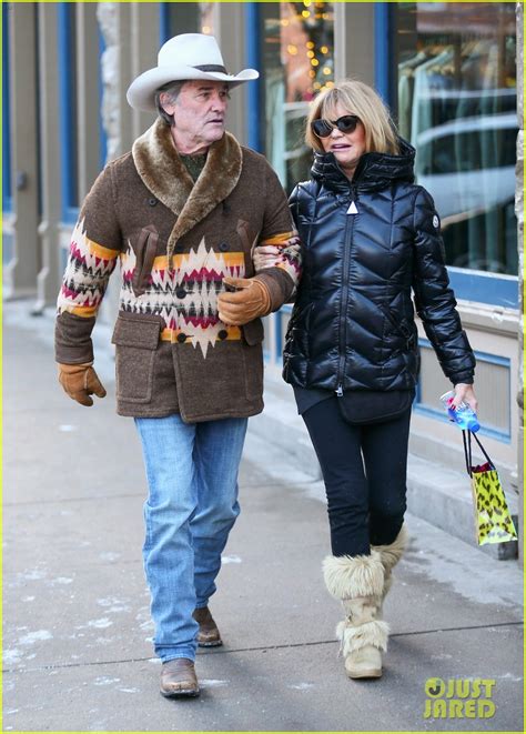 Photo: kurt russell and goldie hawn unwind in aspen 47 | Photo 3539476 ...