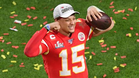 Patrick Mahomes leads Chiefs to Super Bowl LIV victory over 49ers ...