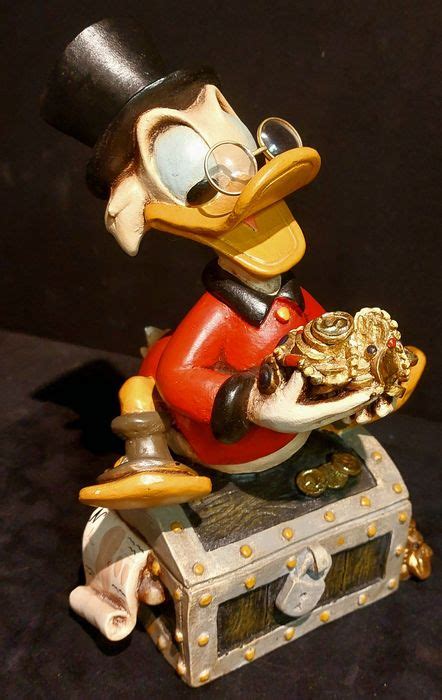 Disney Beeld Dagobert Duck Op Schatkist Met Origineel Catawiki