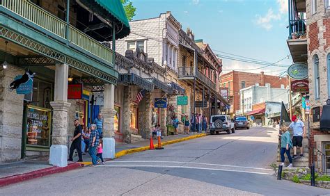 9 Of The Most Walkable Towns In The Ozarks WorldAtlas